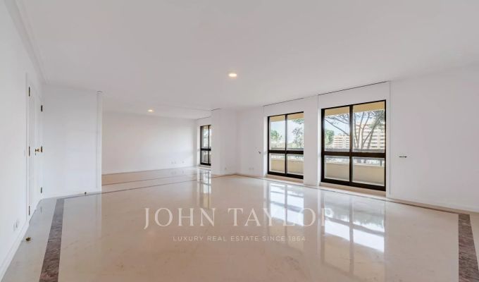 Аренда Апартаменты Avenidas Novas