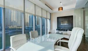 Аренда Мас, типичный южный дом Dubai Marina