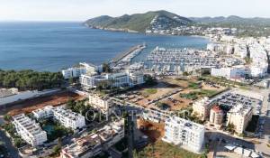 Новостройки Здание Santa Eularia des Riu