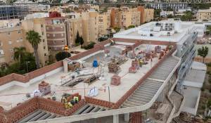 Новостройки Здание Santa Eularia des Riu