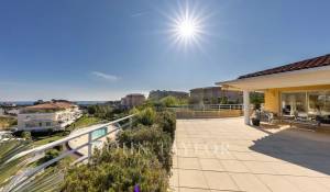 Продажа Апартаменты Antibes