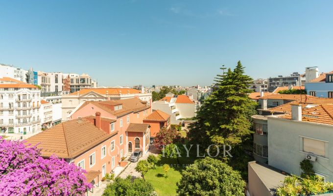 Продажа Апартаменты Avenidas Novas