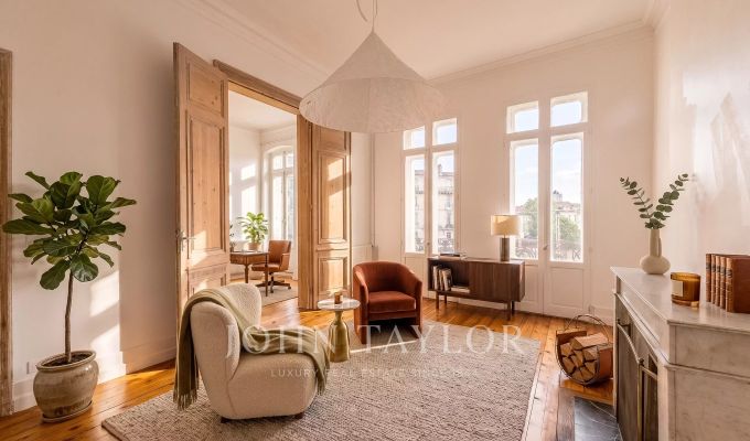 Продажа Апартаменты Bordeaux