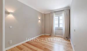 Продажа Апартаменты Carnide