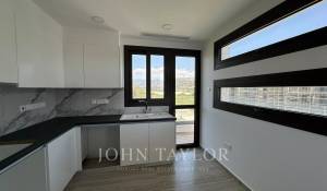 Продажа Апартаменты Germasogeia