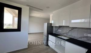 Продажа Апартаменты Germasogeia