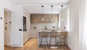 Продажа Апартаменты Madrid