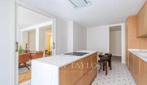 Продажа Апартаменты Madrid
