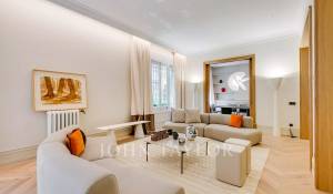 Продажа Апартаменты Madrid