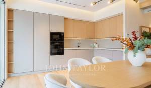 Продажа Апартаменты Madrid