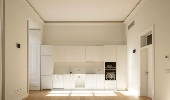 Продажа Апартаменты Misericórdia