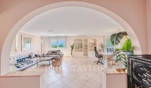 Продажа Апартаменты Montreux