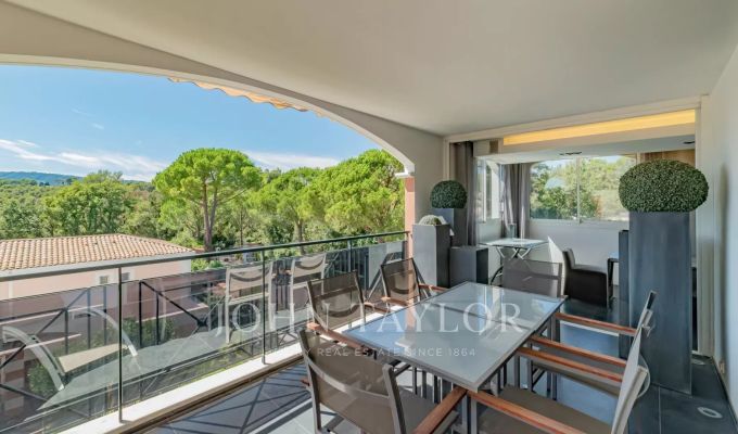 Продажа Апартаменты Mougins