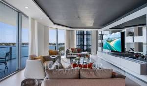 Продажа Апартаменты North Miami Beach