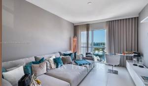Продажа Апартаменты North Miami Beach