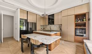 Продажа Апартаменты Paris 16ème