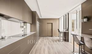 Продажа Апартаменты Paris 1er