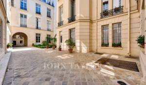 Продажа Апартаменты Paris 4ème