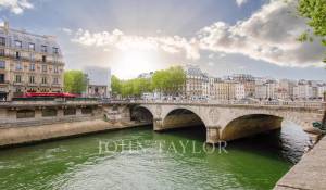 Продажа Апартаменты Paris 4ème