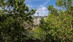 Продажа Апартаменты Paris 4ème