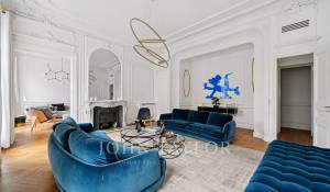 Продажа Апартаменты Paris 8ème