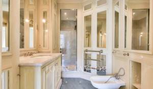 Продажа Апартаменты Paris 8ème