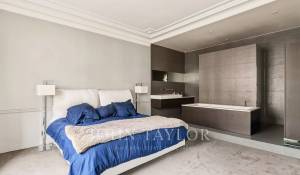 Продажа Апартаменты Paris 8ème