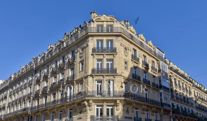 Продажа Апартаменты Paris 8ème