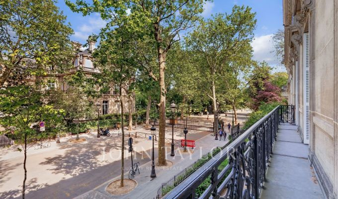 Продажа Апартаменты Paris 8ème