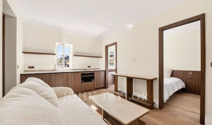 Продажа Апартаменты Paris 8ème