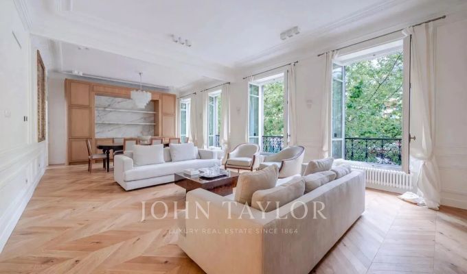 Продажа Апартаменты Paris 8ème