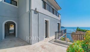 Продажа Апартаменты Roquebrune-Cap-Martin