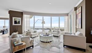 Продажа Апартаменты Saint Petersburg