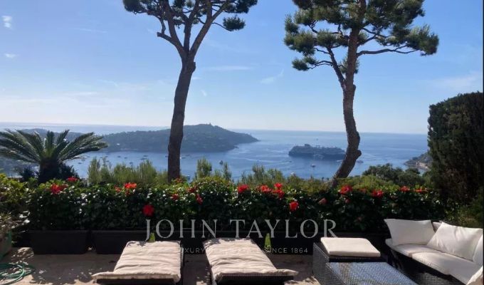 Продажа Апартаменты Villefranche-sur-Mer
