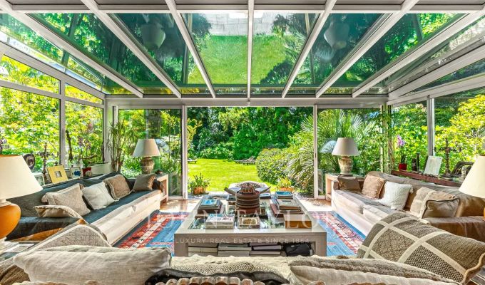 Продажа Апартаменты Villeneuve