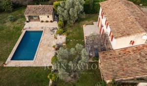 Продажа Бастид, типичный южный дом Aix-en-Provence