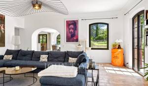 Продажа Бастид, типичный южный дом Aix-en-Provence