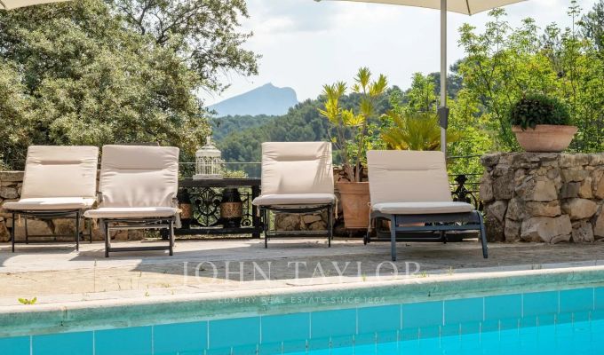 Продажа Бастид, типичный южный дом Aix-en-Provence