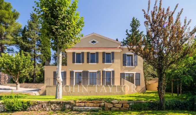 Продажа Бастид, типичный южный дом Aix-en-Provence