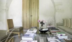 Продажа Бастид, типичный южный дом Bonnieux