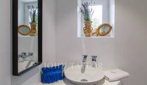 Продажа Бастид, типичный южный дом Bonnieux