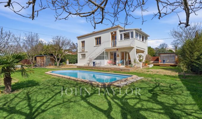 Продажа Деревенский дом Aix-en-Provence