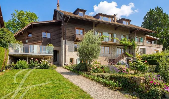 Продажа Деревенский дом Anières