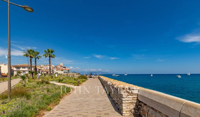 Продажа Деревенский дом Antibes