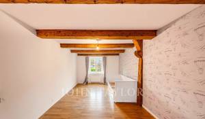 Продажа Деревенский дом Chéserex