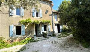 Продажа Деревенский дом Eygalières