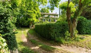 Продажа Деревенский дом La Tour-d'Aigues