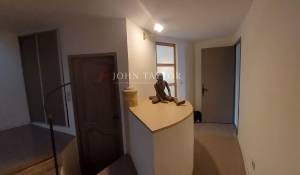 Продажа Деревенский дом Lourmarin