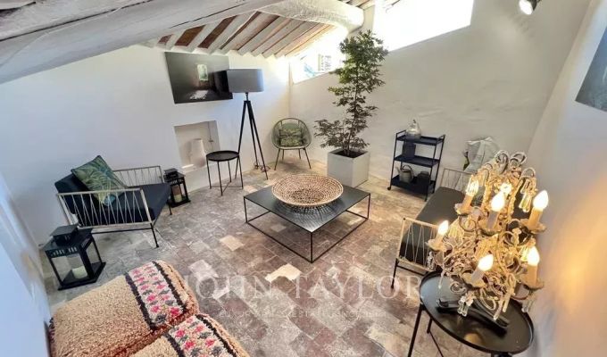 Продажа Деревенский дом Lourmarin