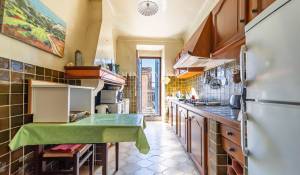 Продажа Деревенский дом Ménerbes